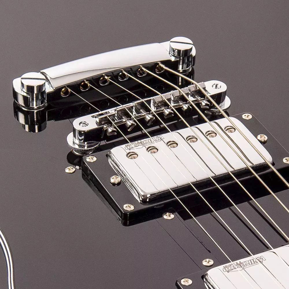 VINTAGE Reissued VS6B Gloss Black SG-Style E-Gitarre