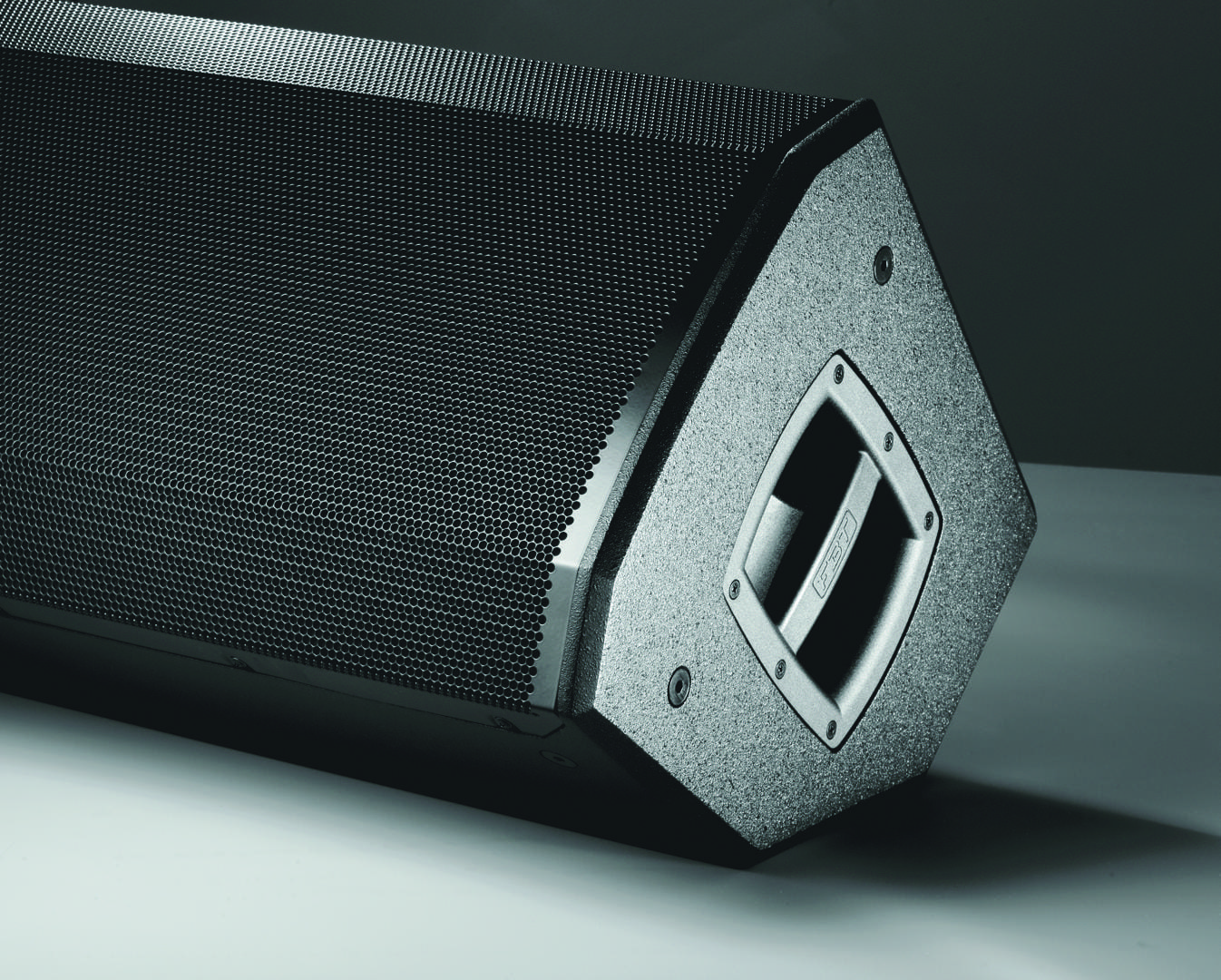 FBT VENTIS 112A 2-way Bass reflex Active Speaker - 12" + 1"